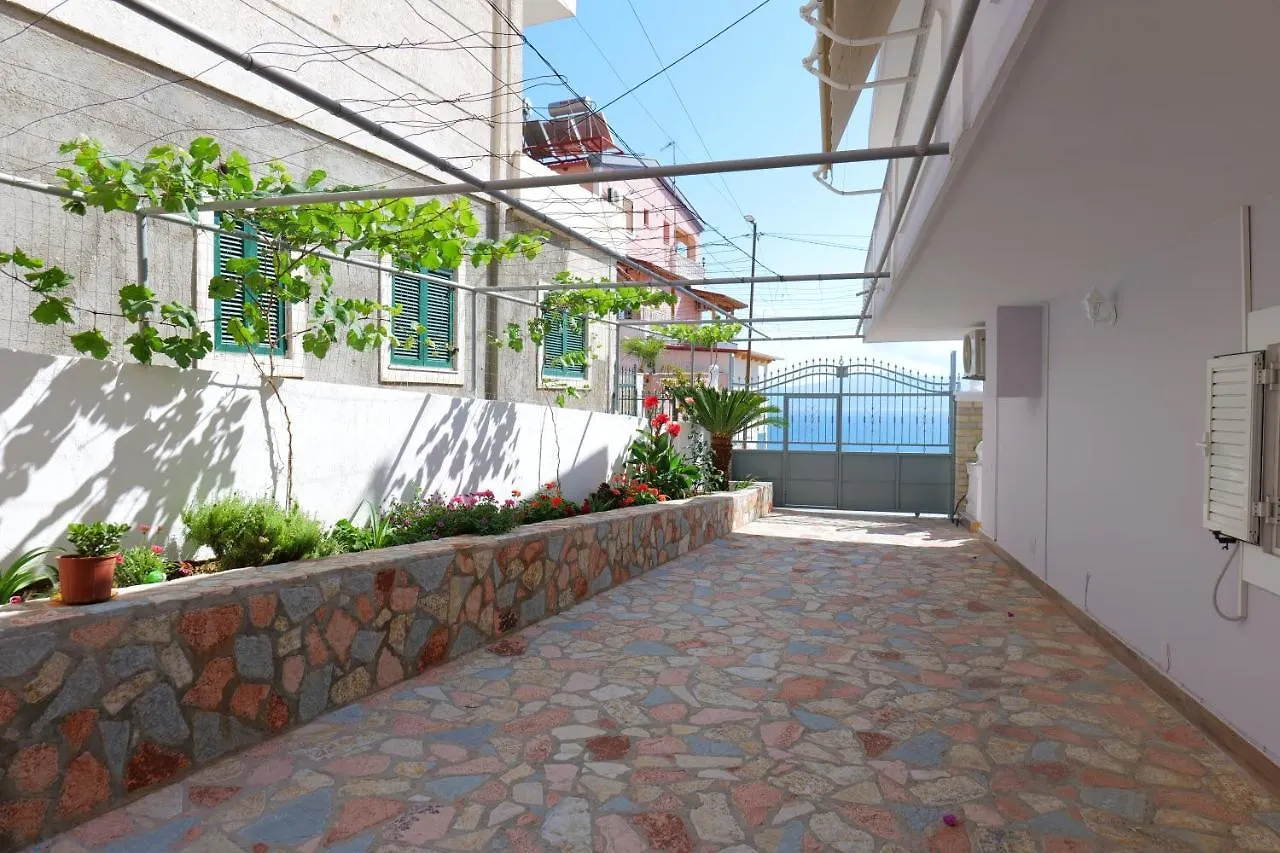 Kosta Apartments Sarande Albania